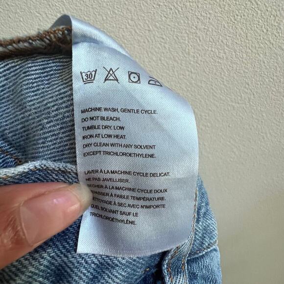 Farm Rio Light Wash Carrot Denim Pants Jeans Flare Leg Fringe Hem Blue Size 28 - Picture 10 of 11